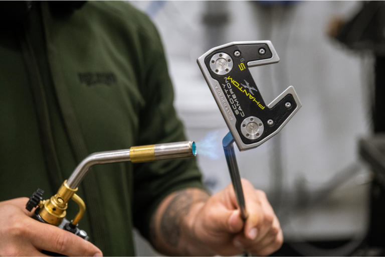 Custom-Clubs-Word-Press-768x512